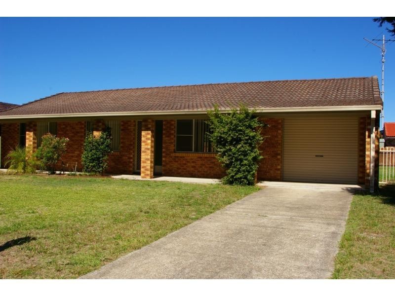 6 Blake Parade, Anna Bay NSW 2316