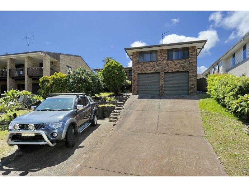 40 Corrie Parade, Corlette NSW 2315
