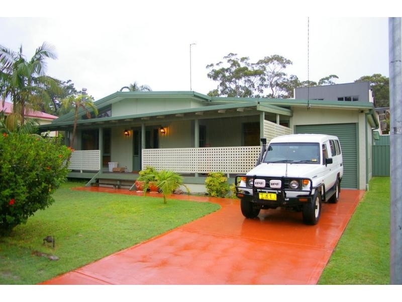 124 Tomaree Road, Shoal Bay NSW 2315