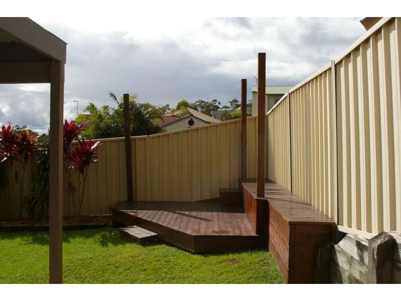 1/8 Luderick Close, Corlette NSW 2315