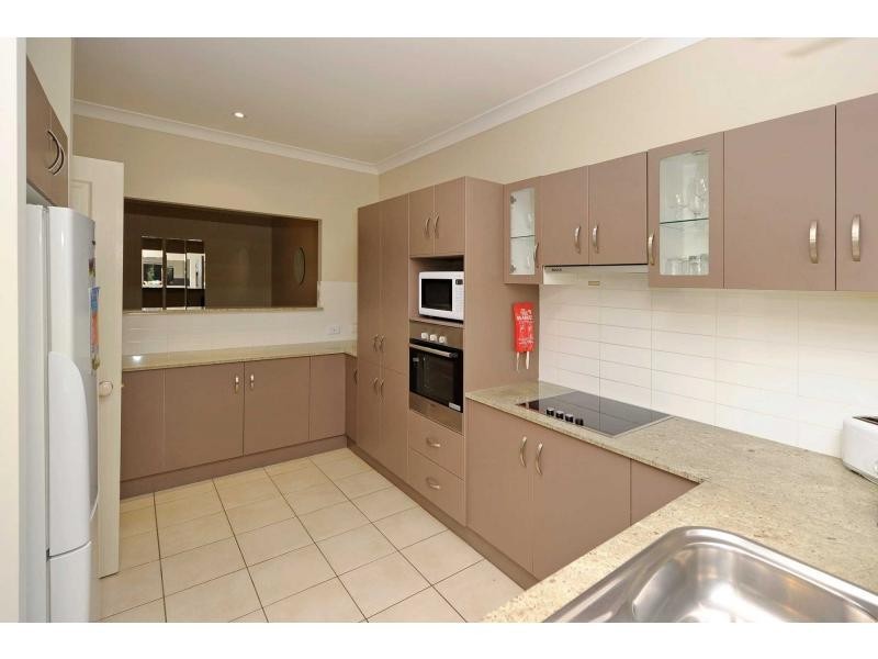 2 Dowling Street, Lagoons Estate, Nelson Bay NSW 2315