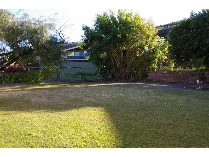 2 24 Marine Drive, Fingal Bay NSW 2315