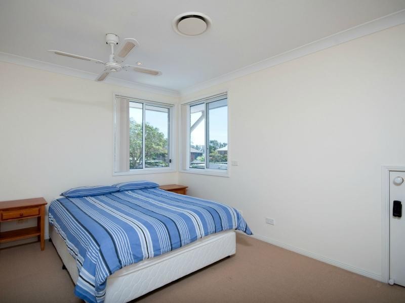 1 Taylor Road, Taylors Beach NSW 2316