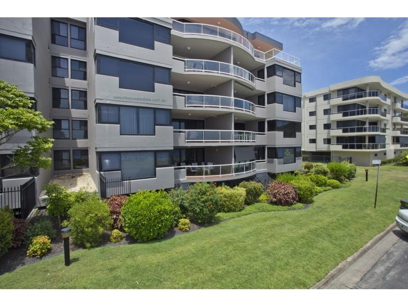 5/11 Columbia Close, Nelson Bay NSW 2315