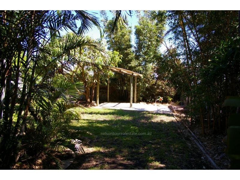 27 Andrew Close, Boat Harbour NSW 2316