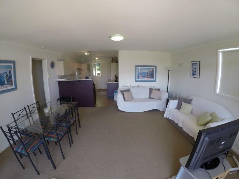 2/43 Christmas Bush Avenue, Nelson Bay NSW 2315