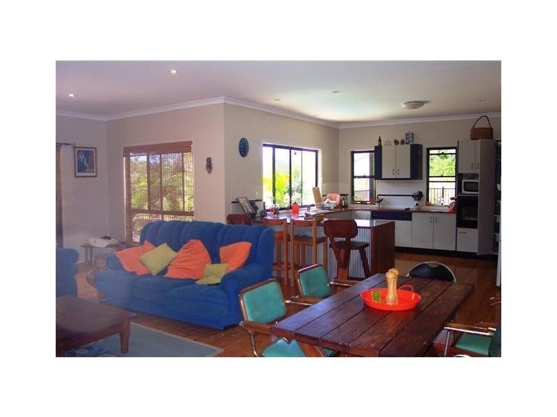 26 Coral Fern Drive, Cooroibah QLD 4565