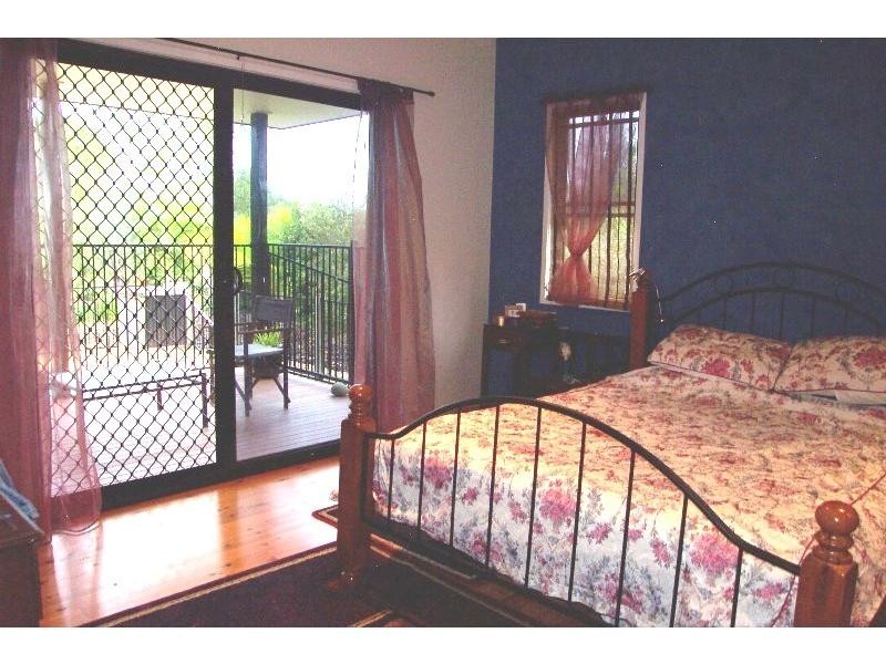 26 Coral Fern Drive, Cooroibah QLD 4565