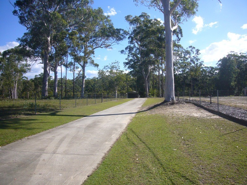 77 Edington Drive, Cooroibah QLD 4565