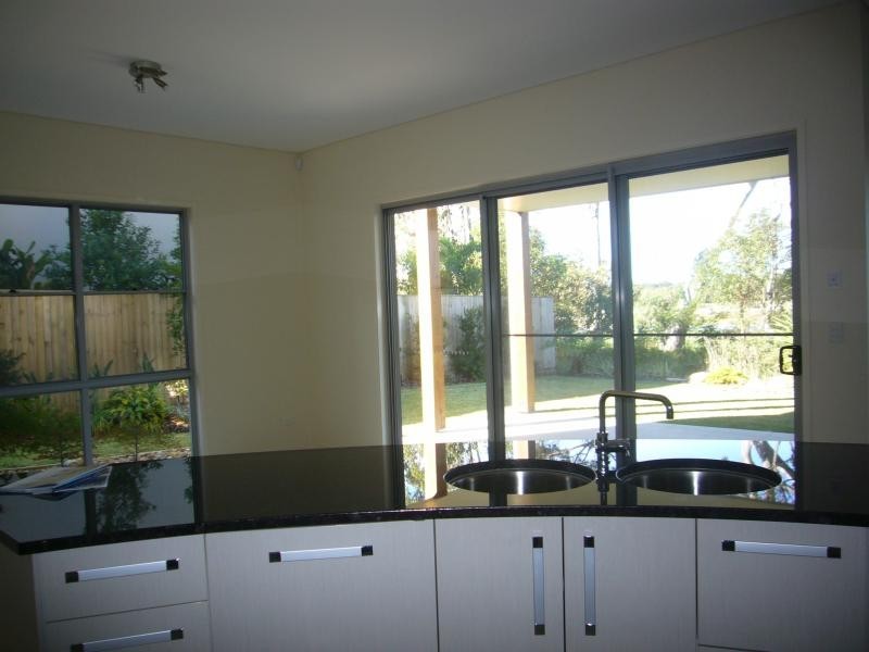 1 Cobblestone Place, Peregian Springs QLD 4573