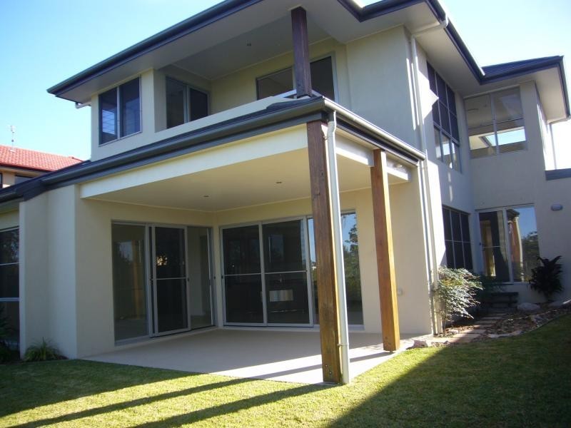 1 Cobblestone Place, Peregian Springs QLD 4573