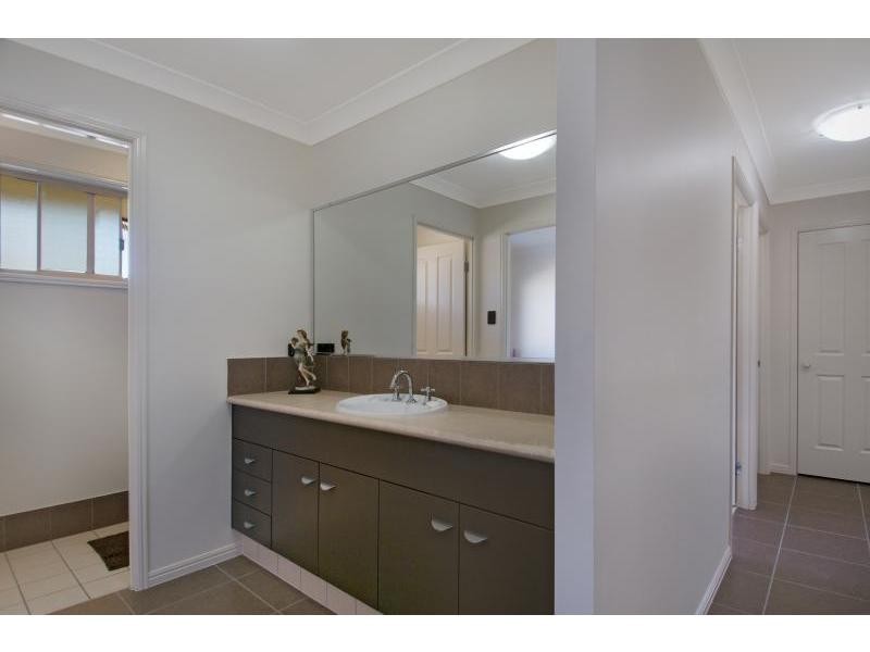 14 Cream Box Court, Cooroibah QLD 4565