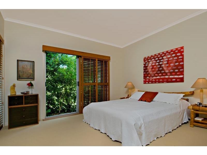 77 Hooper Crescent, Tewantin QLD 4565