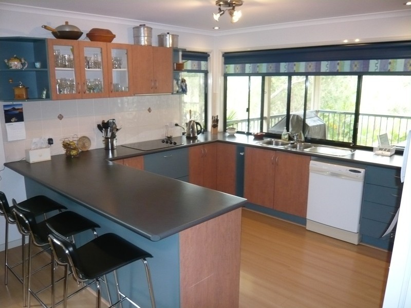 40 Lakeside Drive, Cooroibah QLD 4565