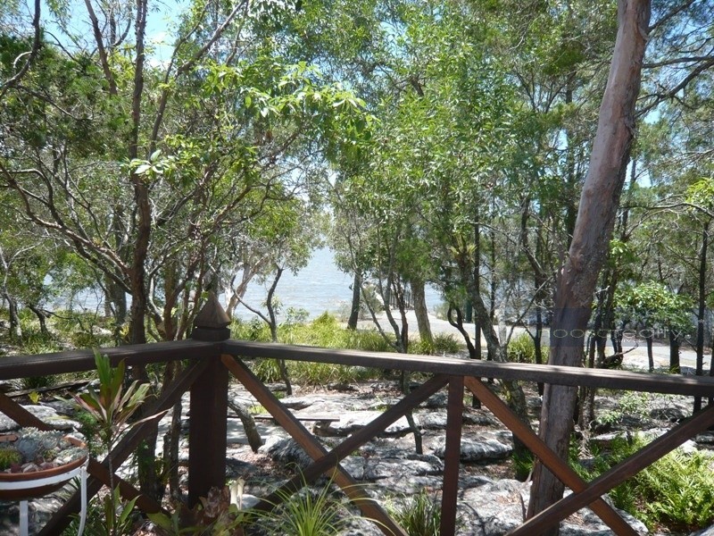 1 Boreen Parade, Boreen Point QLD 4565