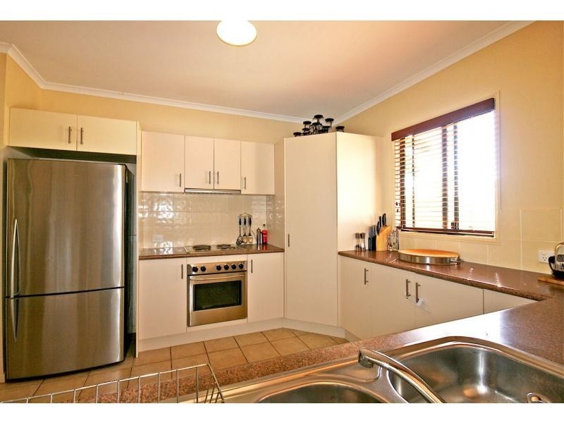 29 Coolah Place, Cooroibah QLD 4565