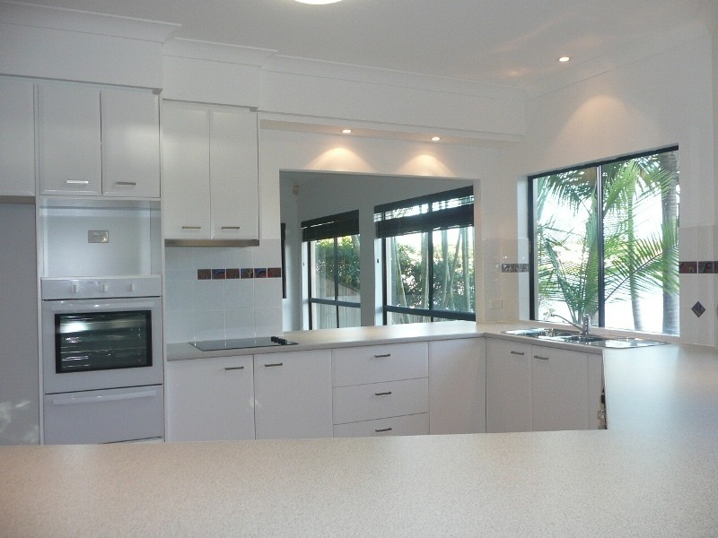 Noosa Waters QLD 4566