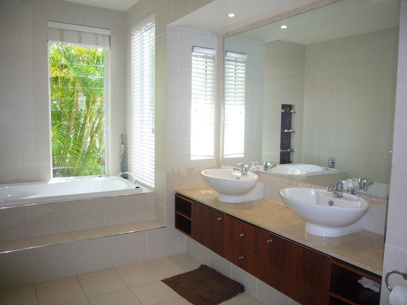 70 Shorehaven Drive, Noosa Waters QLD 4566