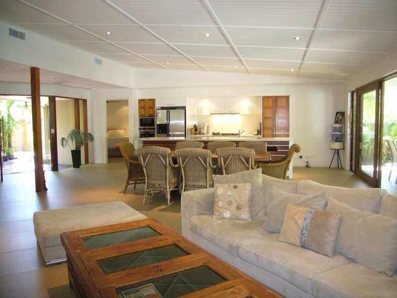 3 Helm Court, Noosa Waters QLD 4566