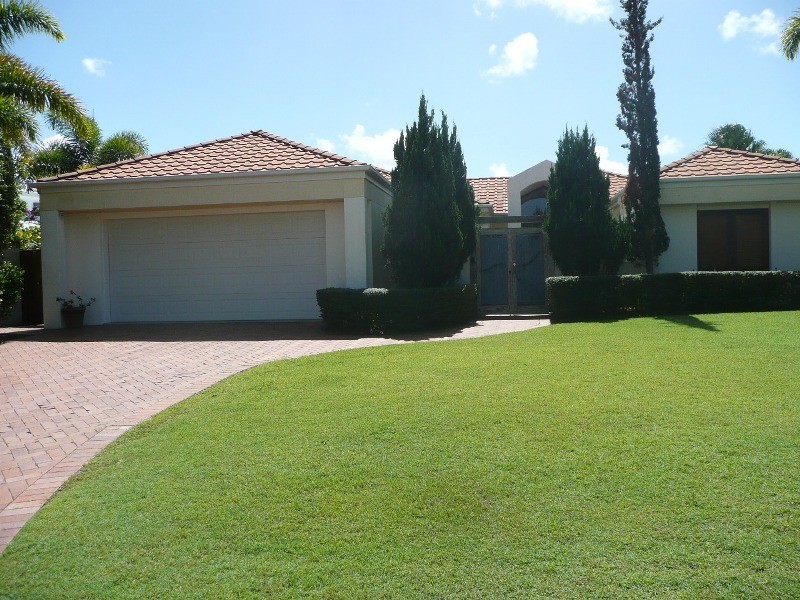 Noosa Waters QLD 4566