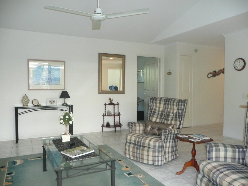 Noosa Waters QLD 4566