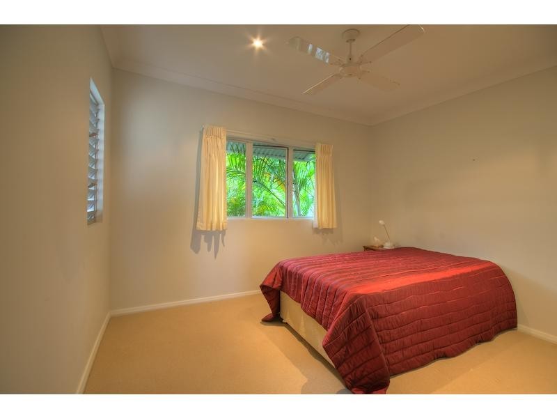 1/29 Esplanade, Tin Can Bay QLD 4580