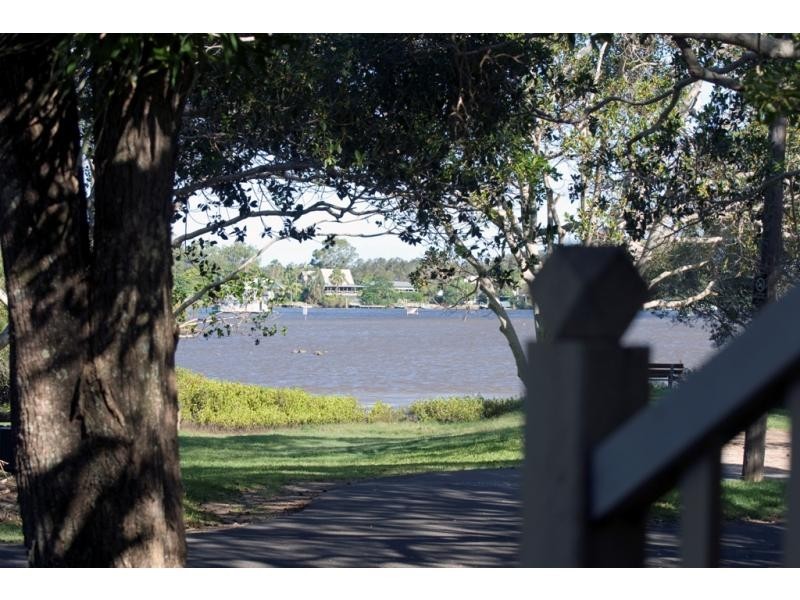 18 Hay Street, Tewantin QLD 4565