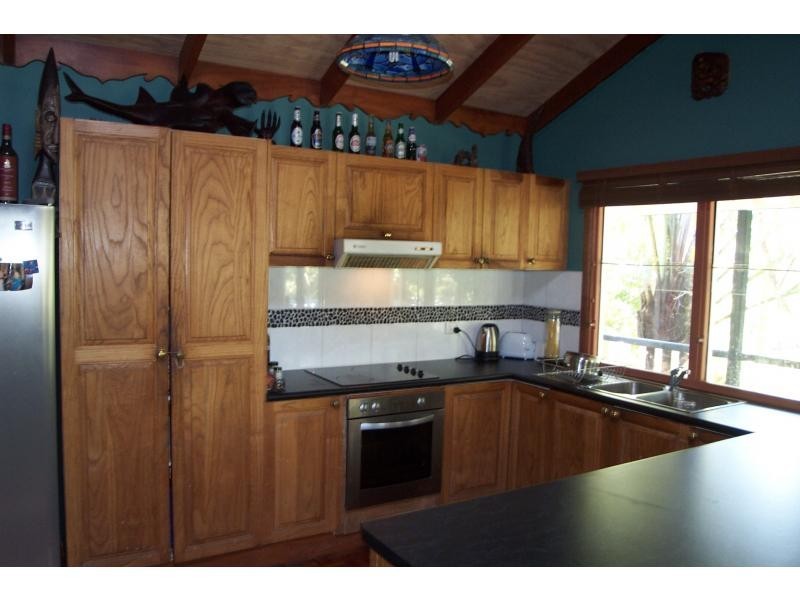 4 Pines Avenue, Cooroibah QLD 4565