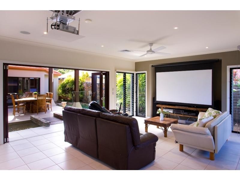 13 Starboard Avenue, Noosaville QLD 4566