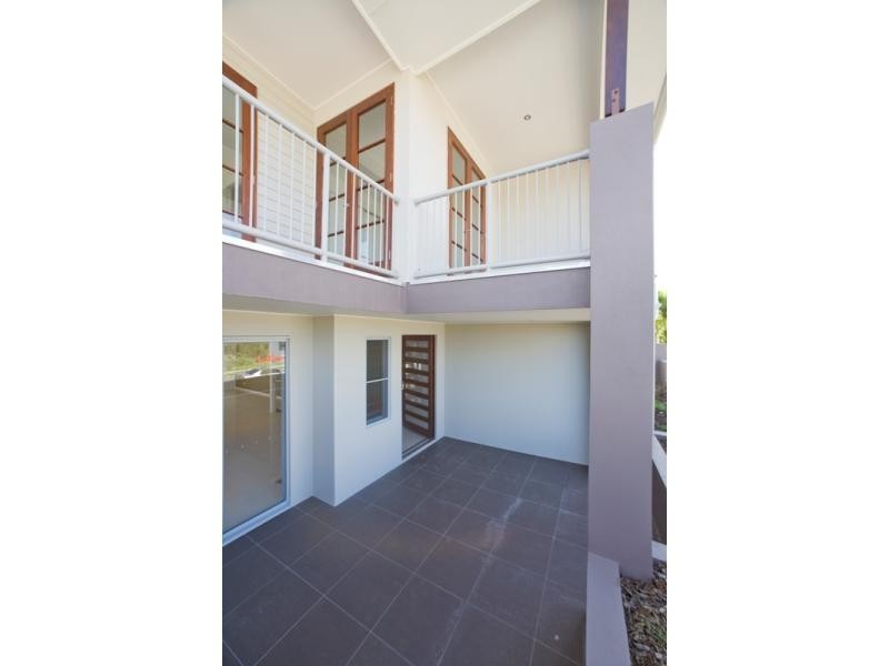 1/26 Orealla Crescent, Sunrise Beach QLD 4567