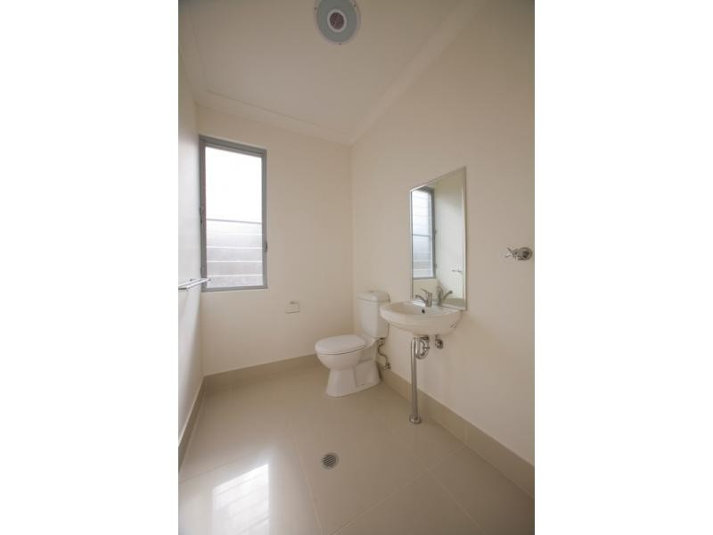 1/26 Orealla Crescent, Sunrise Beach QLD 4567
