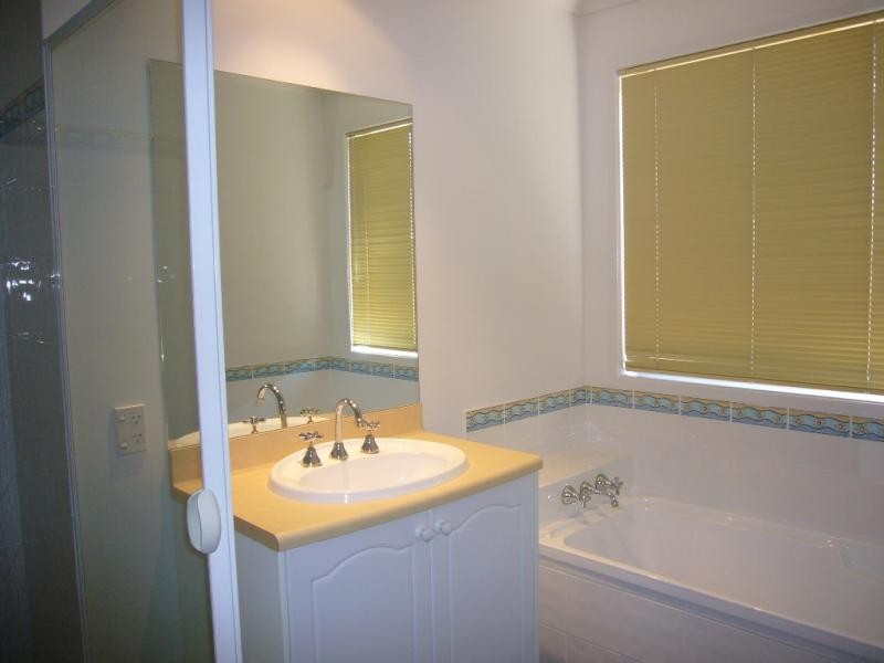 1 Spindrift Court, Noosaville QLD 4566