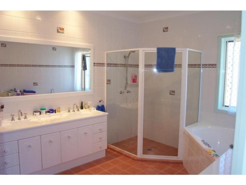 26 Craigslea Court, Cooroibah QLD 4565