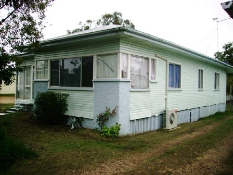 16 Herbert Street, Millmerran QLD 4357