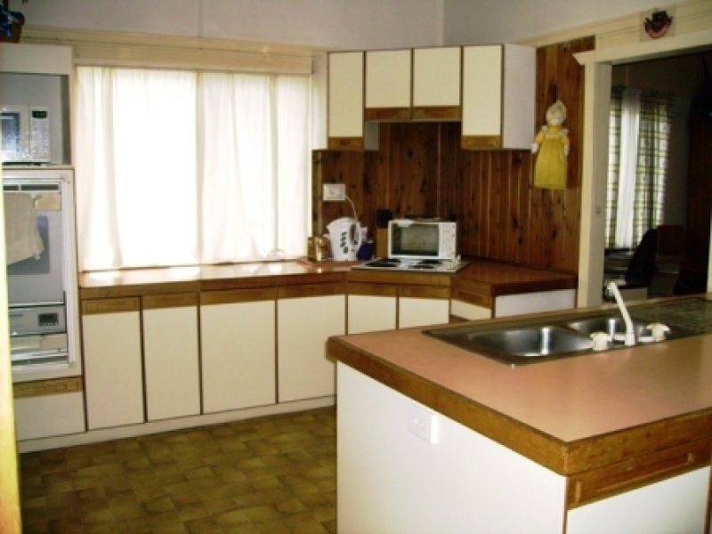 16 Herbert Street, Millmerran QLD 4357