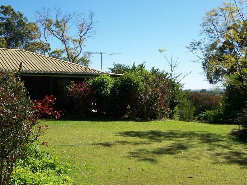64 Grassdale Street, Buccan QLD 4207