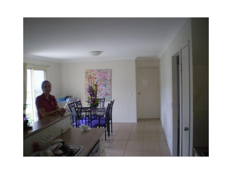 2 Robur Street, Marsden QLD 4132