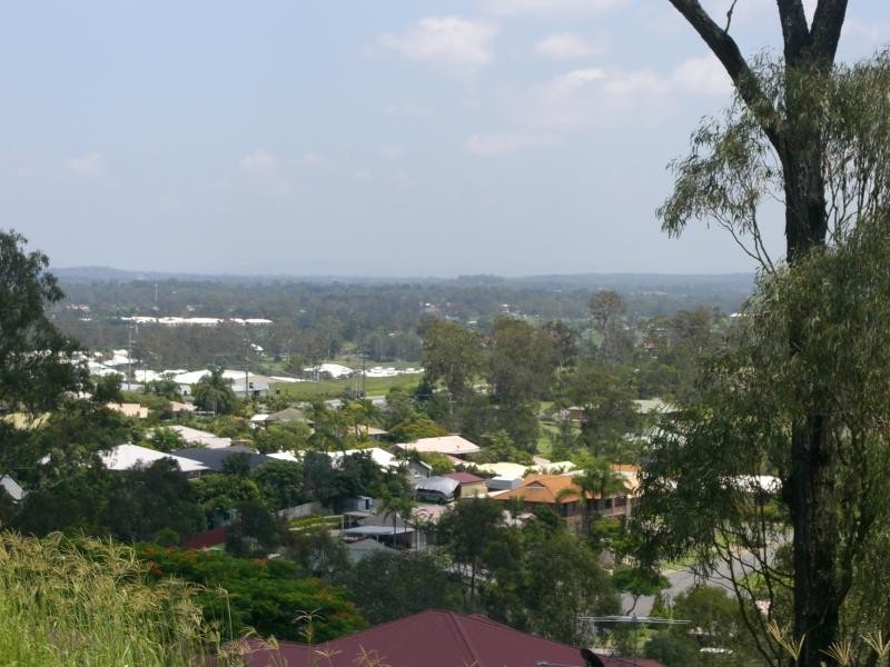 Edens Landing QLD 4207