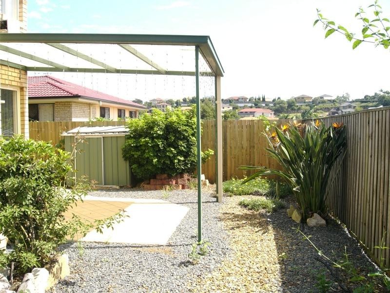 8 Fairmont Crescent, Underwood QLD 4119