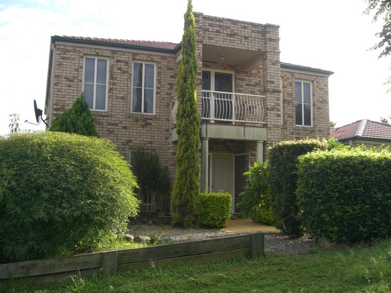 8 Fairmont Crescent, Underwood QLD 4119