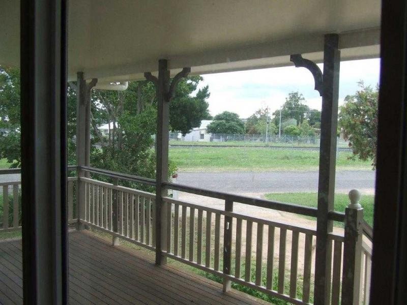 23 Rose Street, Warwick QLD 4370