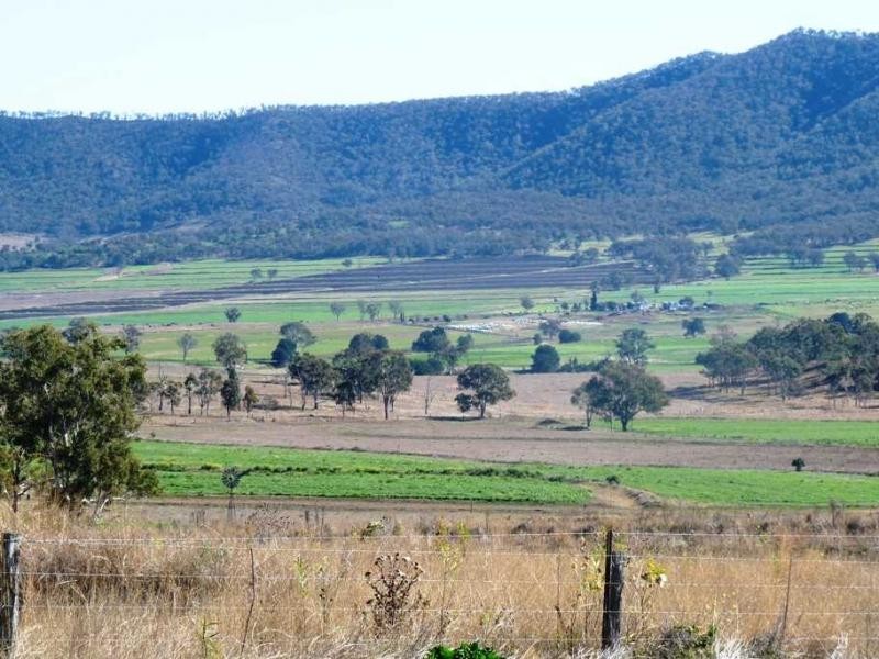 97 Richards Road, Warwick QLD 4370