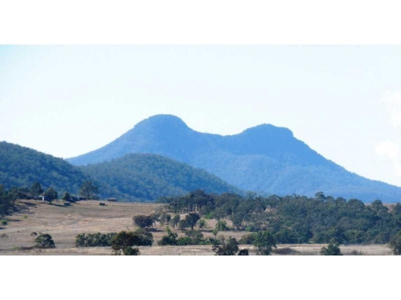 97 Richards Road, Warwick QLD 4370