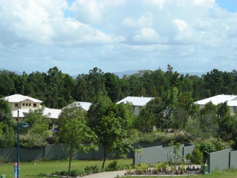 12 Village High Crescent, Coomera Waters, Coomera Waters QLD 4209