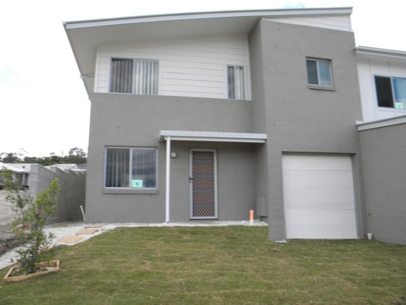 Pacific Pines QLD 4211