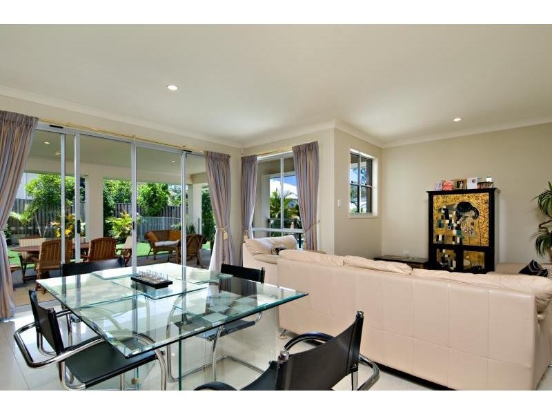 42 Pathfinder Road, Coomera Waters, Coomera QLD 4209