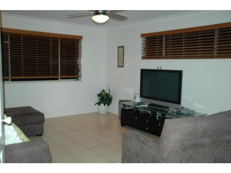 Coomera Waters QLD 4209