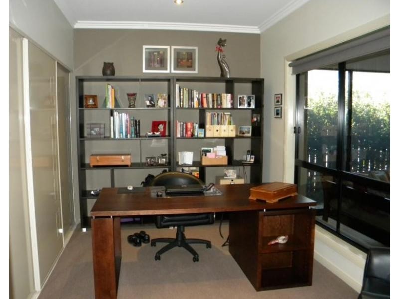 Coomera Waters QLD 4209