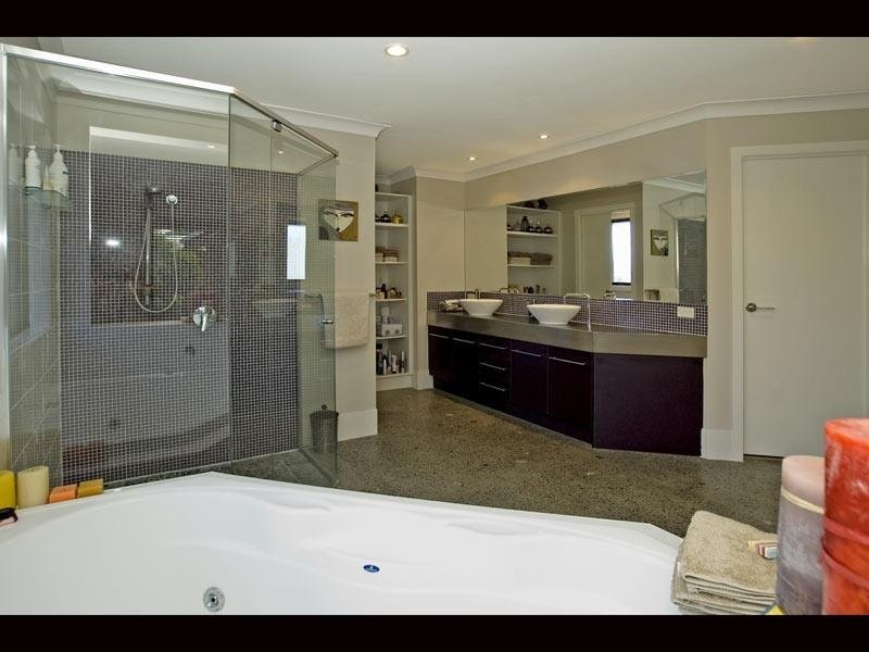 Coomera Waters QLD 4209