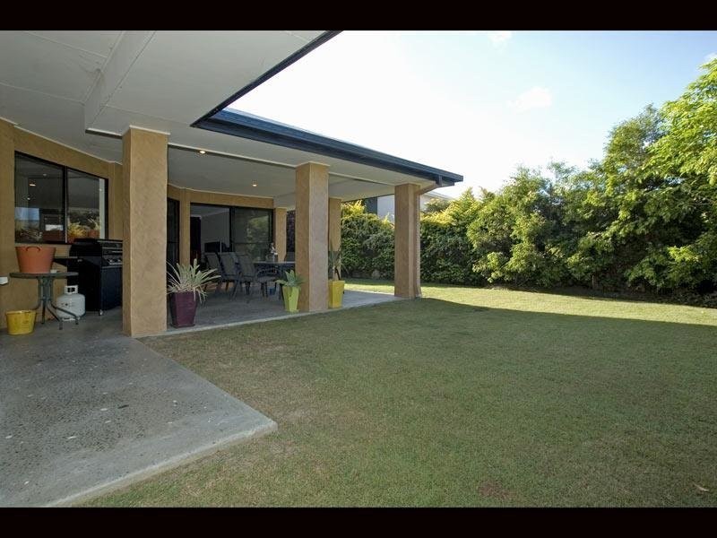 Coomera Waters QLD 4209